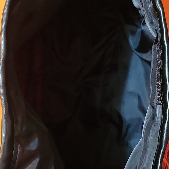 GRUNGE  90's Vintage Red and Black Capacious Tartan Tote with Pleated Design EUC - Picture 17 of 17